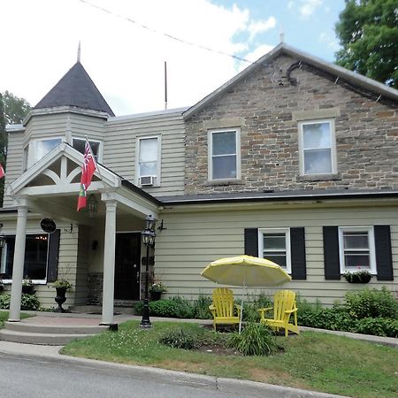 Inn At The Falls Bracebridge Extérieur photo