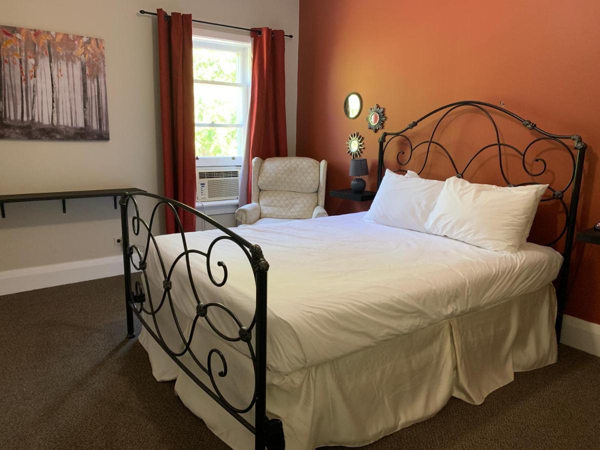 Inn At The Falls Bracebridge Extérieur photo