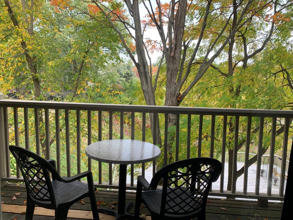 Inn At The Falls Bracebridge Extérieur photo